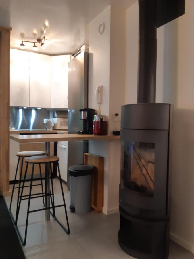 Appartement En Station De Ski A 700 M Des Telecabines Et 100 M Du Centre-Village لي كارو داراش المظهر الخارجي الصورة